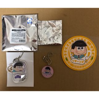 おそ松さんカフェ　アクリルキーホルダー&コースター(キーホルダー)