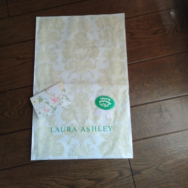 LAURA ASHLEY(ローラアシュレイ)のローラアシュレイ　マイバッグＬ　ピオニー／クランベリ レディースのバッグ(エコバッグ)の商品写真