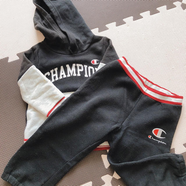 Champion(チャンピオン)のセットアップ 90 キッズ/ベビー/マタニティのキッズ服男の子用(90cm~)(その他)の商品写真