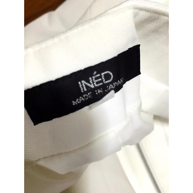 INED(イネド)のイネド/ジップタイトスカート レディースのスカート(ひざ丈スカート)の商品写真