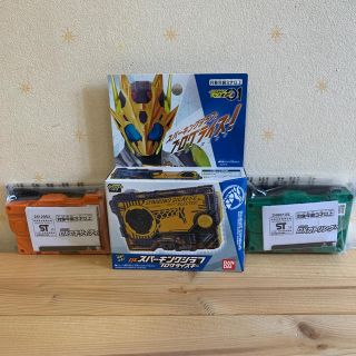 バンダイ(BANDAI)のDXガトリングヘッジホッグ＆エキサイティングスタッグ＆スパーキングジラフ(特撮)