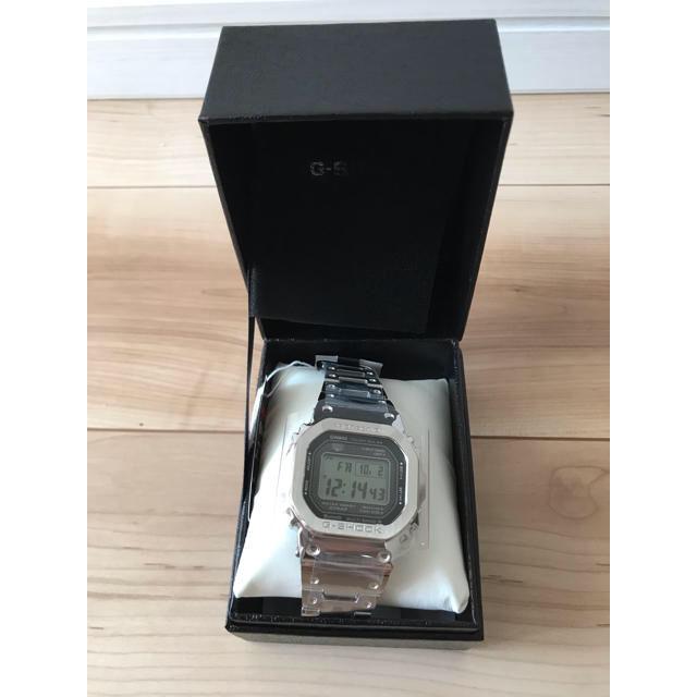 G-SHOCK(ジーショック)の【本日限定価格】新品未使用　G-SHOCK GMW B5000D-1JF メンズの時計(腕時計(デジタル))の商品写真