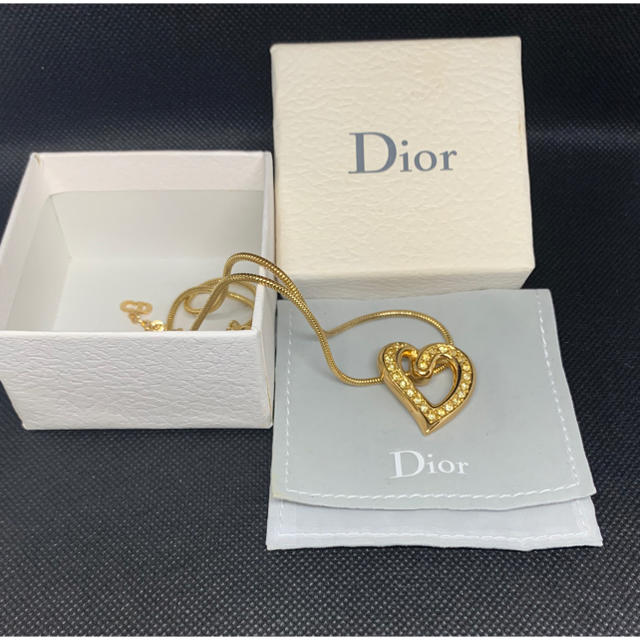 Christian Dior(クリスチャンディオール)の【稀少】美品 クリスチャン ディオール ハートネックレス /ヴィンテージR49 レディースのアクセサリー(ネックレス)の商品写真