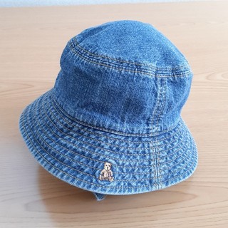 ベビーギャップ(babyGAP)のbabyGAP　デニム帽子　44(帽子)