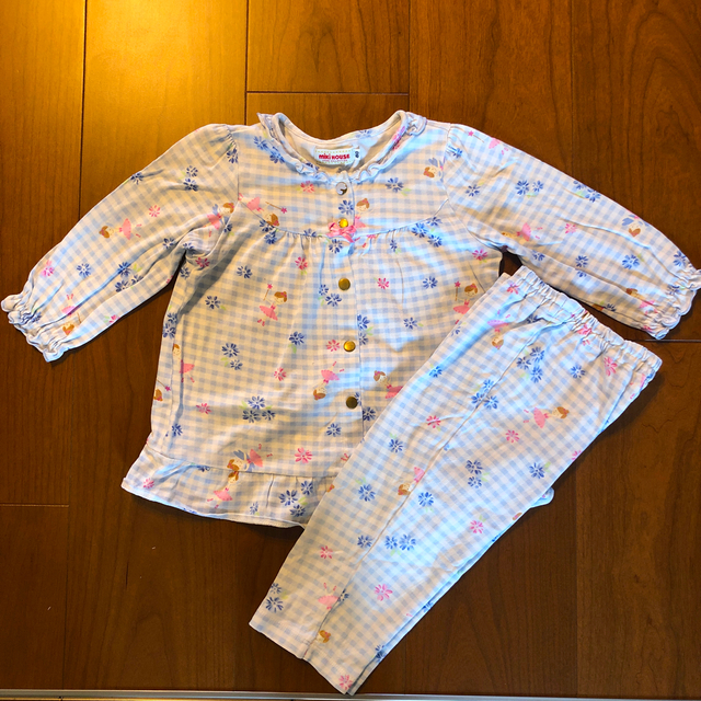 mikihouse(ミキハウス)のミキハウス　女の子用パジャマ  80 キッズ/ベビー/マタニティのベビー服(~85cm)(パジャマ)の商品写真