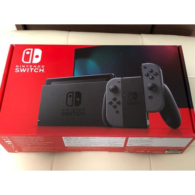 ほぼ未使用 美品 新型 任天堂 Nintendo Switch-