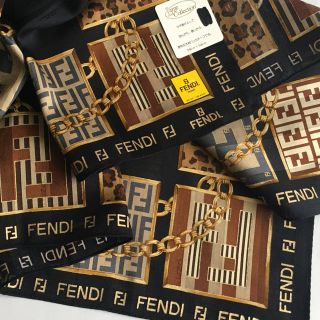 フェンディ(FENDI)のフェンディ 大判ハンカチ D★新品未使用★(ハンカチ)