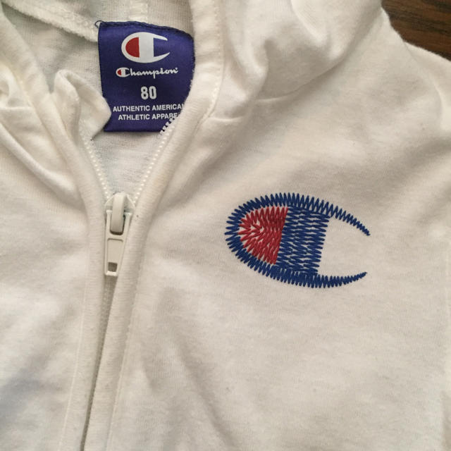 Champion(チャンピオン)のChampion チャンピオン パーカー キッズ/ベビー/マタニティのキッズ服男の子用(90cm~)(ジャケット/上着)の商品写真