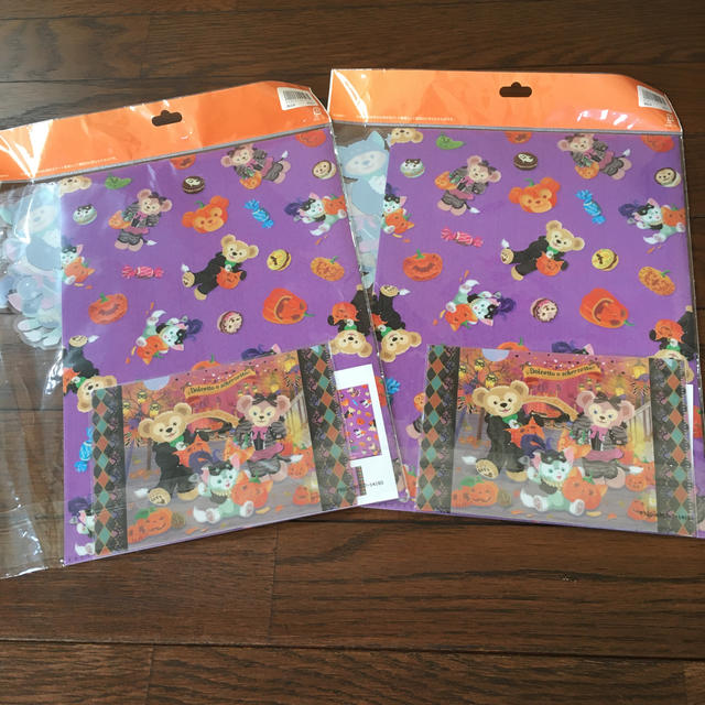 ダッフィー(ダッフィー)のTDS ハロウィン ダッフィー シェリーメイ クリアホルダーset 2個set エンタメ/ホビーのおもちゃ/ぬいぐるみ(キャラクターグッズ)の商品写真