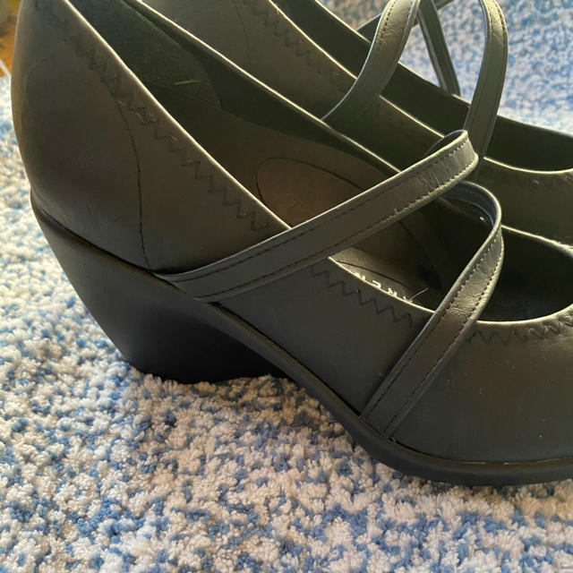 Re:getA(リゲッタ)の未使用　リゲッタ　ウェッジヒール　黒パンプス　sサイズ　 レディースの靴/シューズ(ハイヒール/パンプス)の商品写真