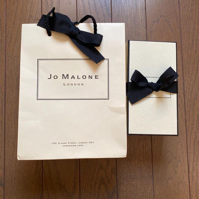 Jo Malone(ジョーマローン)のaya 様専用　Jo Marone ペアー ＆ フリージア ローション コスメ/美容のボディケア(ボディローション/ミルク)の商品写真