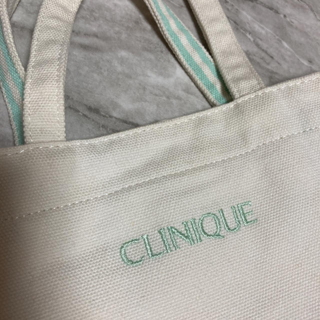 CLINIQUE(クリニーク)のCLINIQUE ミントグリーン ノベルティ ランチトート レディースのバッグ(トートバッグ)の商品写真