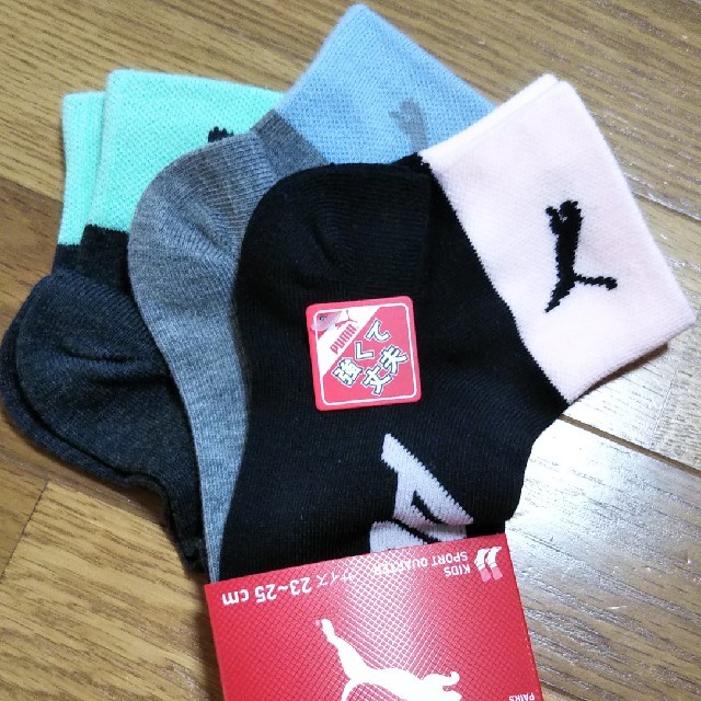 PUMA(プーマ)の3足組!![23-25㎝]PUMA レディース ガールズ 靴下 レディースのレッグウェア(ソックス)の商品写真