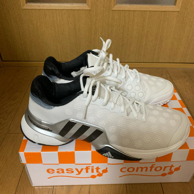 スニーカー　adidas テニスシューズ　27cm