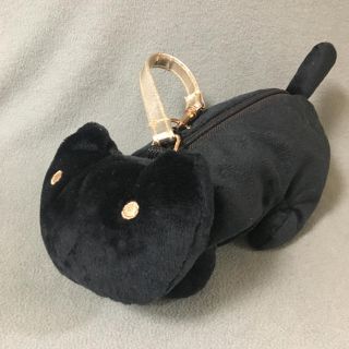 ツモリチサト(TSUMORI CHISATO)のツモリチサト　ネコちゃん型ミニポーチ😻　ストラップ付(ポーチ)