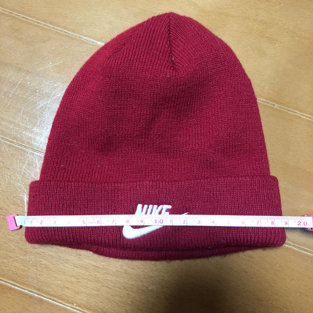 NIKE(ナイキ)の100円値下げします！ナイキ　ニット帽　ベビー キッズ/ベビー/マタニティのこども用ファッション小物(帽子)の商品写真