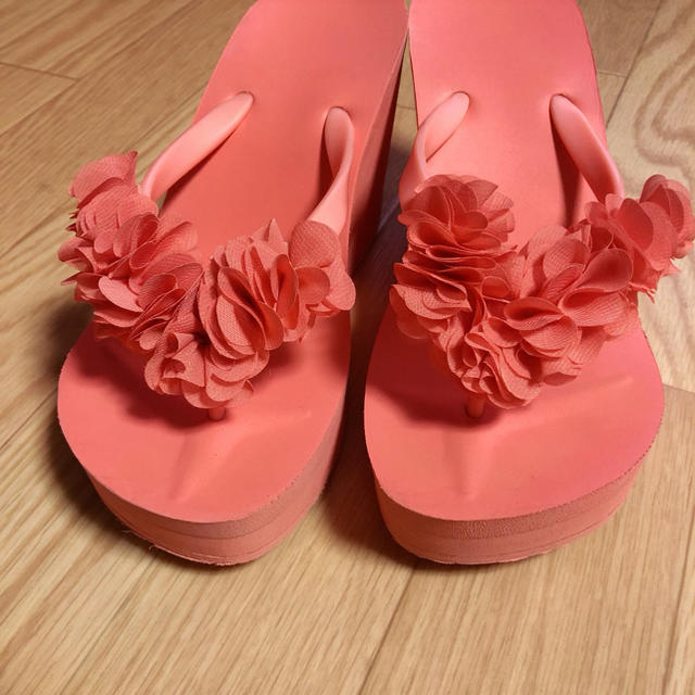 ビーチサンダル お花 オレンジ レディースの靴/シューズ(サンダル)の商品写真