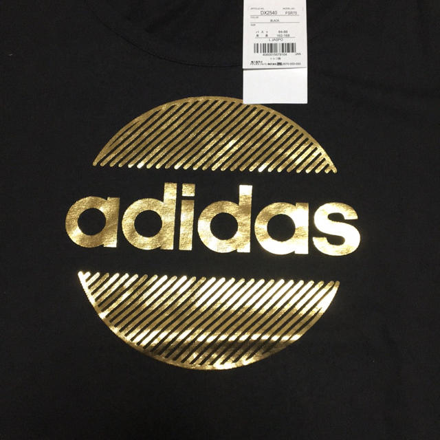 adidas(アディダス)のadidas アディダス Tシャツ レディースのトップス(Tシャツ(半袖/袖なし))の商品写真