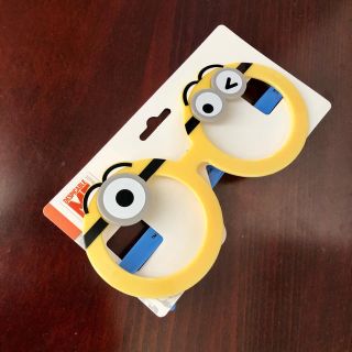 ユニバーサルスタジオジャパン(USJ)のMINION  だてめがね(サングラス)