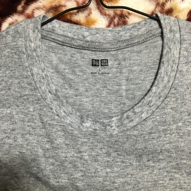 UNIQLO(ユニクロ)のユニクロ 長袖 Tシャツ メンズ グレー メンズのトップス(Tシャツ/カットソー(七分/長袖))の商品写真