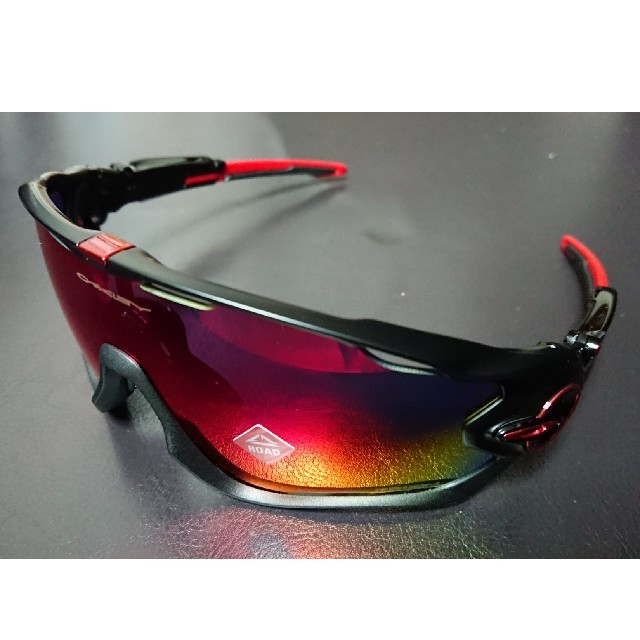 Oakley(オークリー)のOAKLEYサングラス JAWBREAKER Prizm Matte Black スポーツ/アウトドアの自転車(ウエア)の商品写真