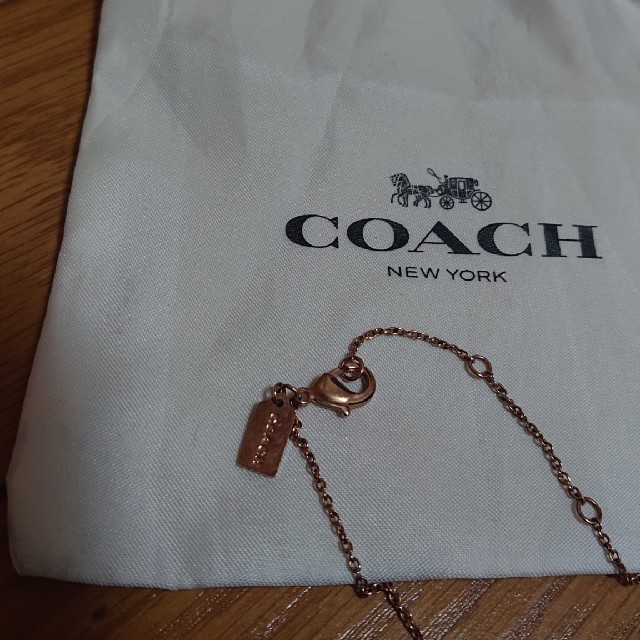 COACH(コーチ)の週末値下げ！未使用COACHネックレス レディースのアクセサリー(ネックレス)の商品写真