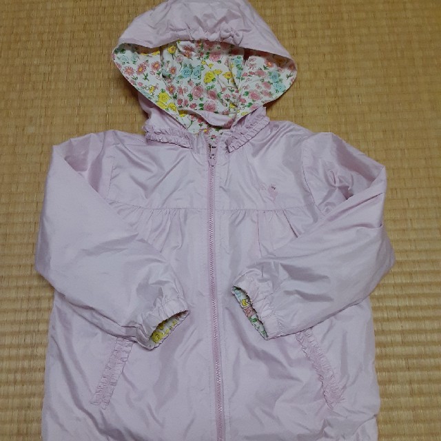 KP(ニットプランナー)のKP　ニットプランナー　ウィンドブレーカー　110センチ キッズ/ベビー/マタニティのキッズ服女の子用(90cm~)(ジャケット/上着)の商品写真