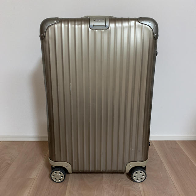 RIMOWA TOPAS TITANIUM