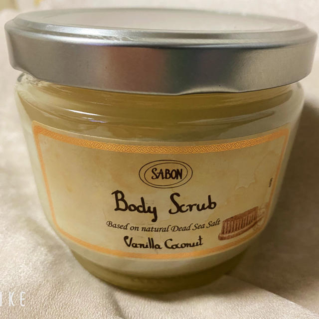 SABON ボディースクラブ　バニラココナッツ　600g