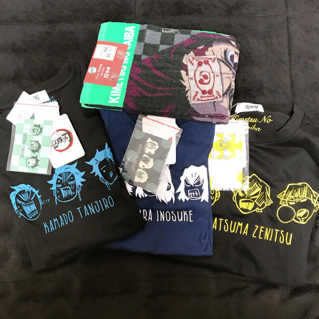 鬼滅の刃 アベイルコラボ 4点セット エンタメ/ホビーのおもちゃ/ぬいぐるみ(キャラクターグッズ)の商品写真