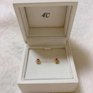 ヨンドシー(4℃)のピアス(ピアス)