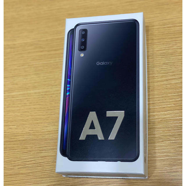 スマートフォン本体Galaxy A7 ギャラクシー　SIMフリー