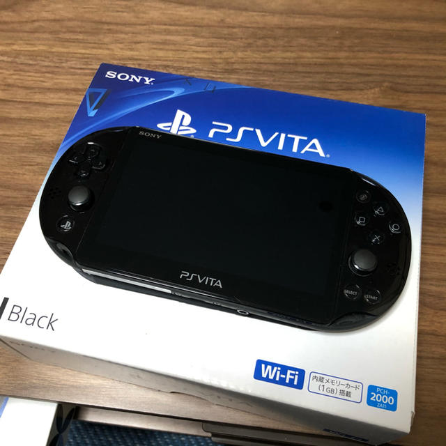 PlayStation Vita(プレイステーションヴィータ)のPSVITA PCH-2000 エンタメ/ホビーのゲームソフト/ゲーム機本体(携帯用ゲーム機本体)の商品写真