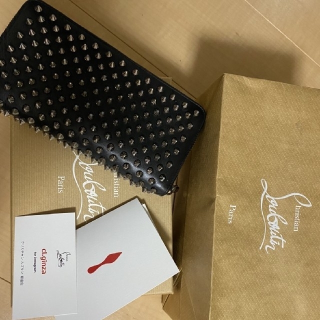 クリスチャンルブタン財布 【高額売筋】 8670円 stockshoes.co