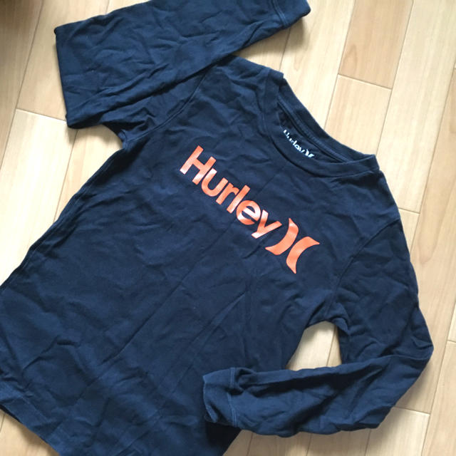 Hurley(ハーレー)のハーレー　ロンT  黒　長袖 Tシャツ メンズのトップス(Tシャツ/カットソー(七分/長袖))の商品写真