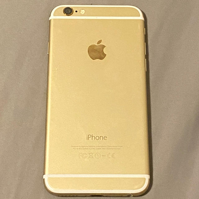 Apple(アップル)の【値下げ交渉有】iPhone6 64GB 画面割れ有 スマホ/家電/カメラのスマートフォン/携帯電話(スマートフォン本体)の商品写真