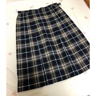 バーバリー(BURBERRY)のBURBERRY　スカート(ひざ丈スカート)