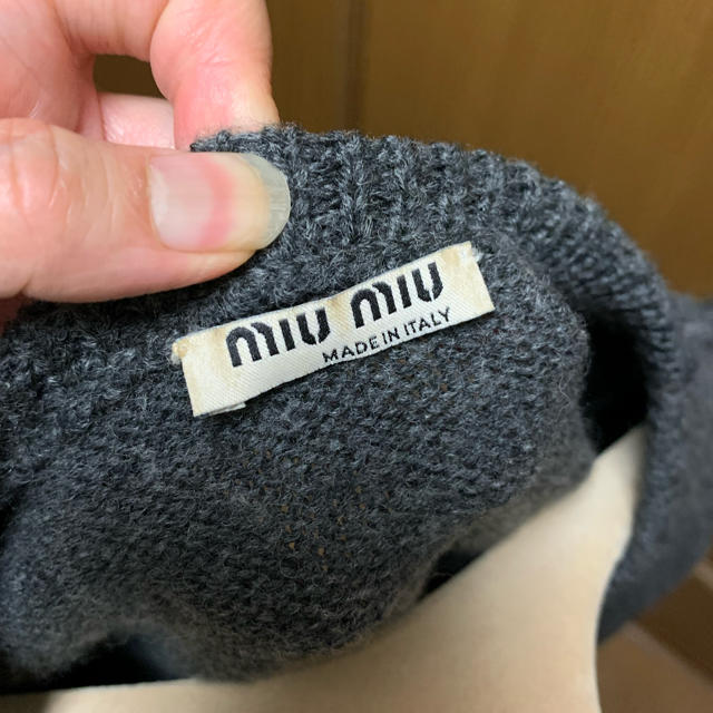 miumiu(ミュウミュウ)のmiumiu パフスリーブニット 38 直営店購入 レディースのトップス(ニット/セーター)の商品写真