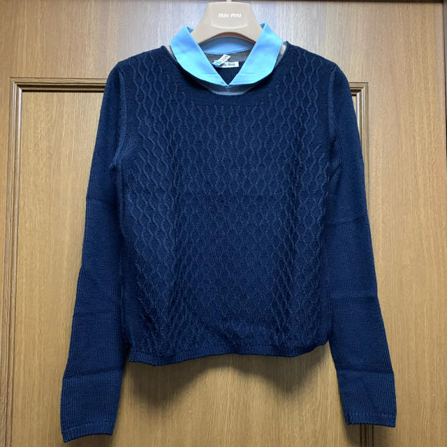 miumiu(ミュウミュウ)のmiumiu 襟付きウールニット 38 直営店購入 レディースのトップス(ニット/セーター)の商品写真