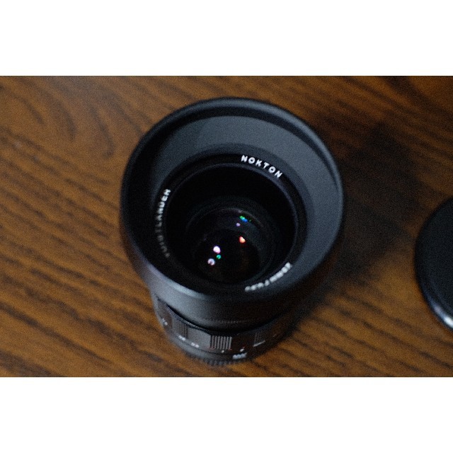 コシナ フォクトレンダー NOKTON 25mm f0.95 スマホ/家電/カメラのカメラ(レンズ(単焦点))の商品写真