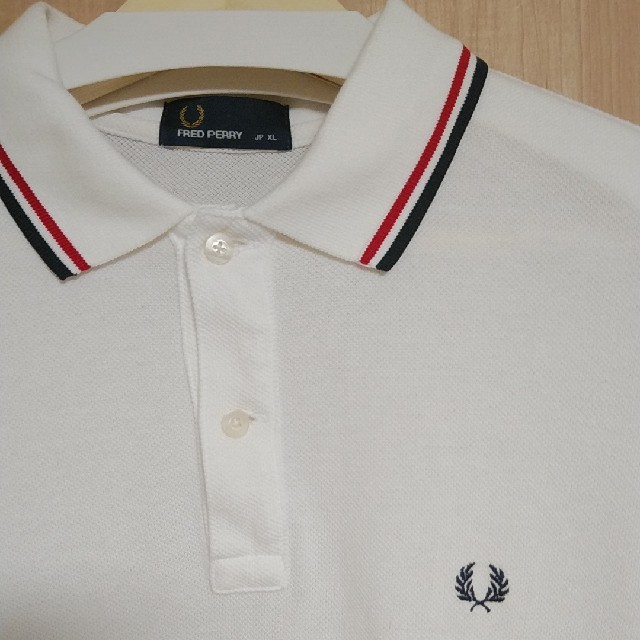 FRED PERRY(フレッドペリー)のFRED PERRY　フレッドペリー　メンズ　ポロシャツ　XL メンズのトップス(ポロシャツ)の商品写真