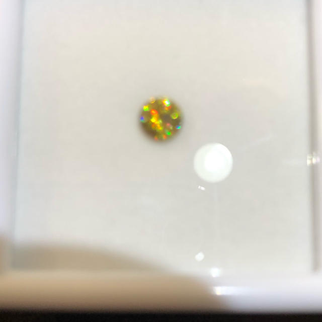 スフェーン！0.474ct 眩いファイアが見られるルース♪オススメ レディースのアクセサリー(その他)の商品写真