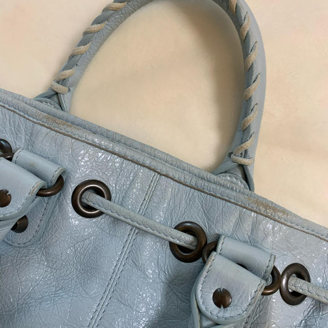 BALENCIAGA BAG(バレンシアガバッグ)のBALENCIAGA バレンシアガ  ミニポンポン レディースのバッグ(ショルダーバッグ)の商品写真