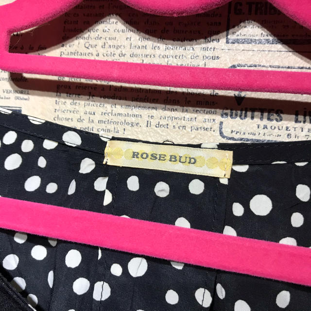 ROSE BUD(ローズバッド)のROSEBUD ローズバッド 長袖カットソー size F レディースのトップス(カットソー(長袖/七分))の商品写真