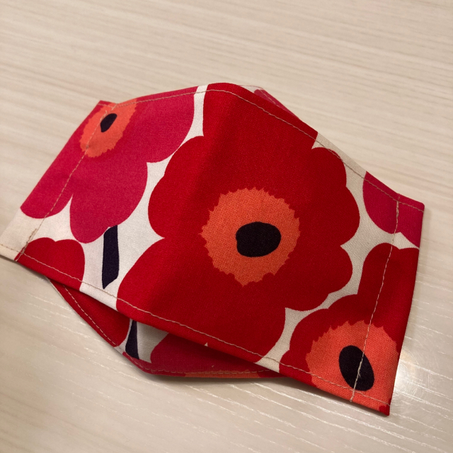 marimekko(マリメッコ)のRIKA様専用☆2点　ボックス　インナーマスク　黒1 ハンドメイドのファッション小物(その他)の商品写真