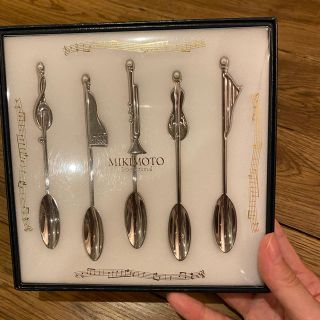 ミキモト(MIKIMOTO)のミキモト　ティースプーン　パール付き(食器)