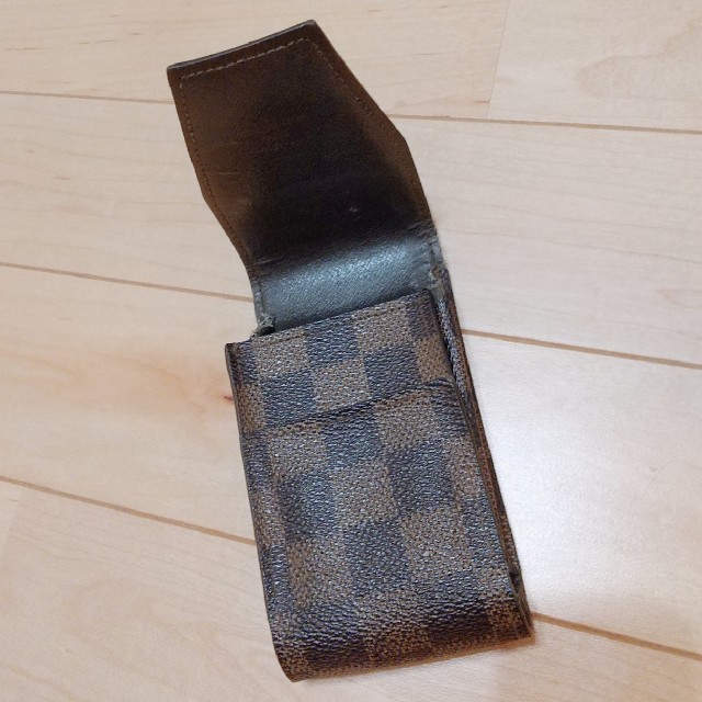 LOUIS VUITTON(ルイヴィトン)のロゴデザイン☆シュガーケース メンズのファッション小物(タバコグッズ)の商品写真