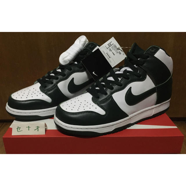 NIKE(ナイキ)の28cm NIKE DUNK HI SP 白緑 ナイキ ダンク SNS購入 メンズの靴/シューズ(スニーカー)の商品写真