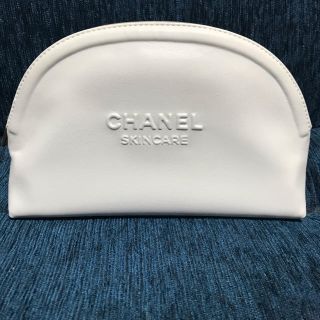 シャネル(CHANEL)のCHANEL 新品未使用ノベルティポーチ　最終値下げしました！(ノベルティグッズ)