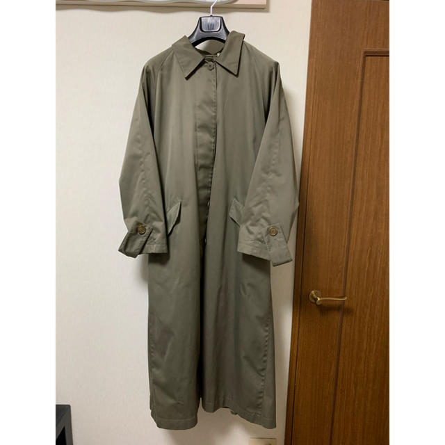 Balmacaan coat